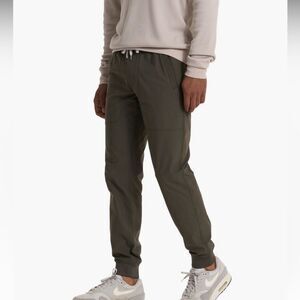 Vuori Meta Jogger Mens Size S Dark Oregano‎ Green Athletic Pant